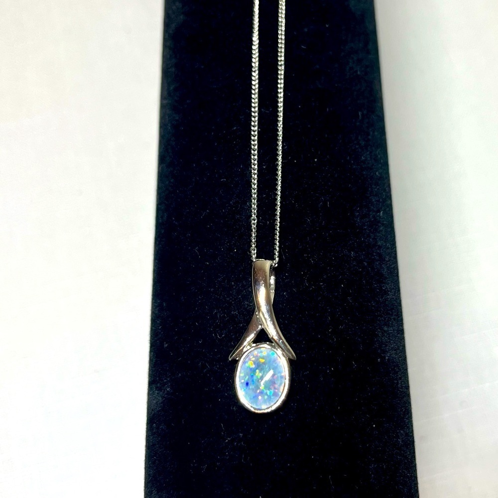 18K Gold Plated Silver Chain with Opal-like Pendant. Beautiful.